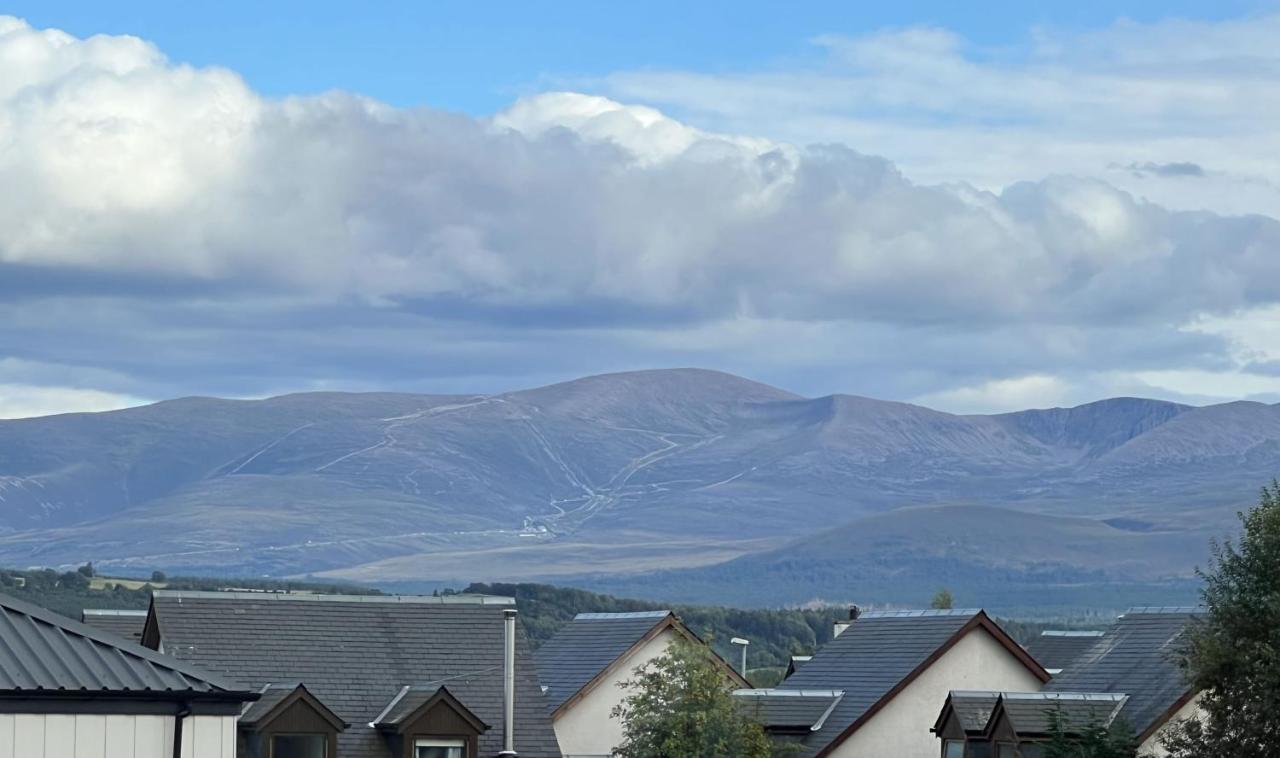 Caledonia Place Aviemore Buitenkant foto